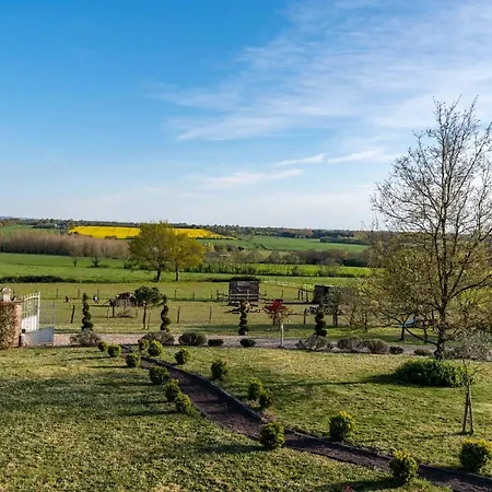 Belliloire, A La Campagne