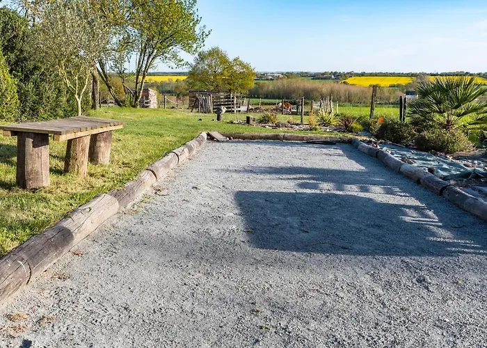 Belliloire, A La Campagne Belligné