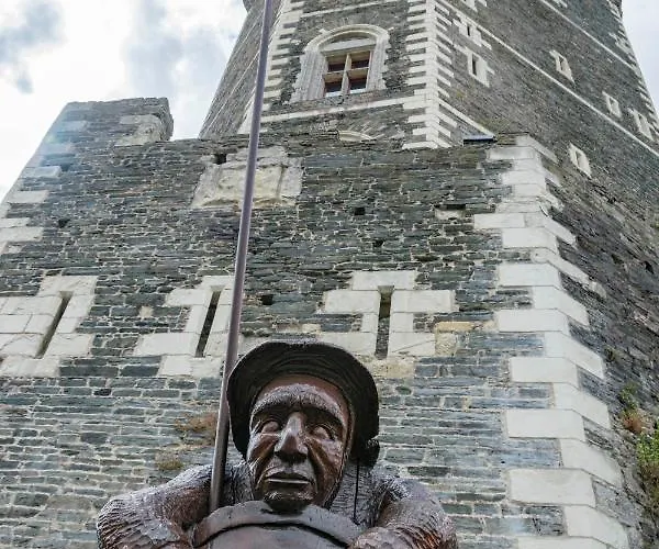 Belliloire, A La Campagne Pensión 3*